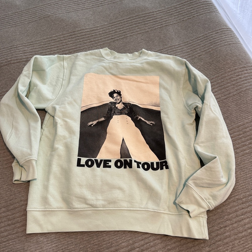 Harry Styles Love on Tour Crewneck Sweatshirt